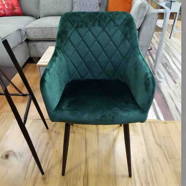 Modern-Green-Velvet-Diamond-Stitched-Dining-Chair-Black-Metal-Legs-Set-of-2