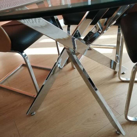 industrial-round-tempered-glass-dining-table-with-chrome-metal-legs-120cm